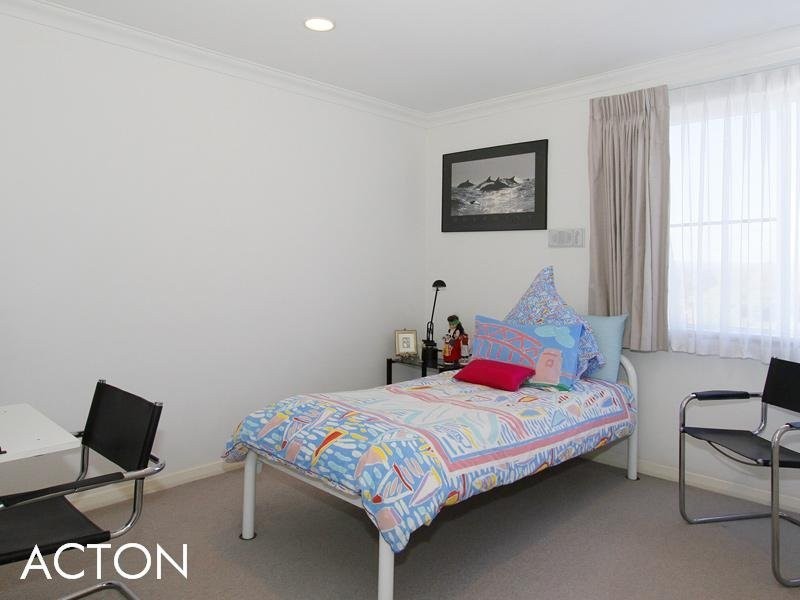 22 Bunning Street, Bentley WA 6102