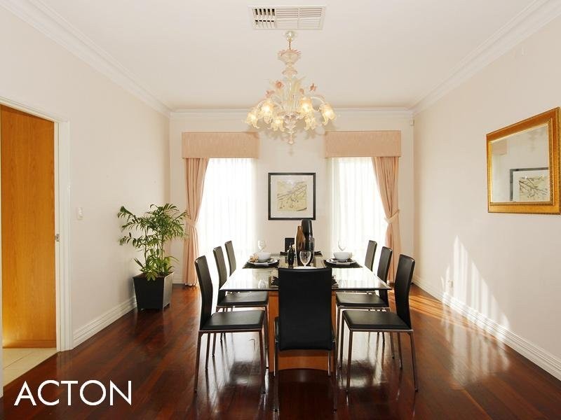 76 Ullapool Road, Mount Pleasant WA 6153