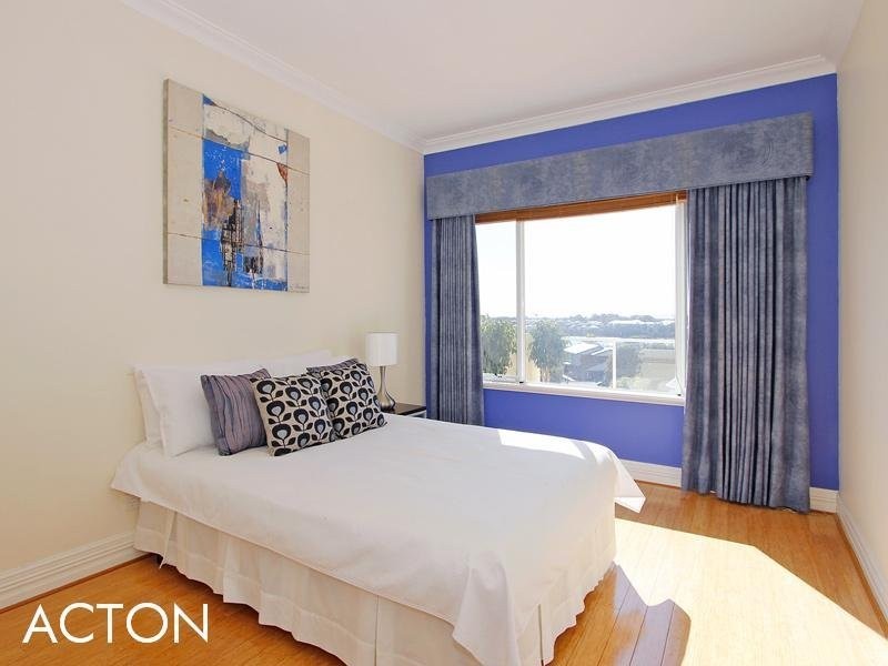 76 Ullapool Road, Mount Pleasant WA 6153