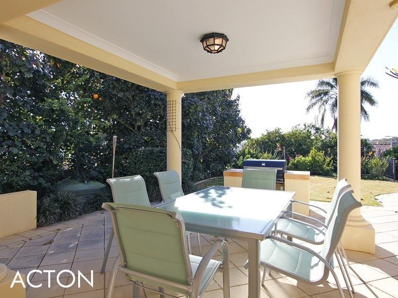 76 Ullapool Road, Mount Pleasant WA 6153