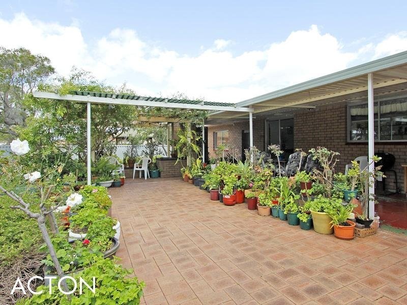 190 Riseley Street, Booragoon WA 6154