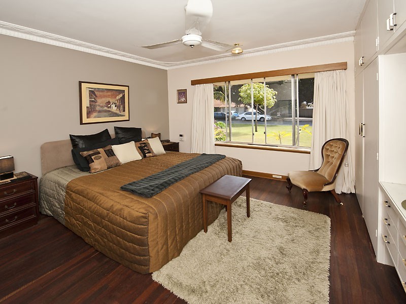 3 Shirley Avenue, Mount Pleasant WA 6153