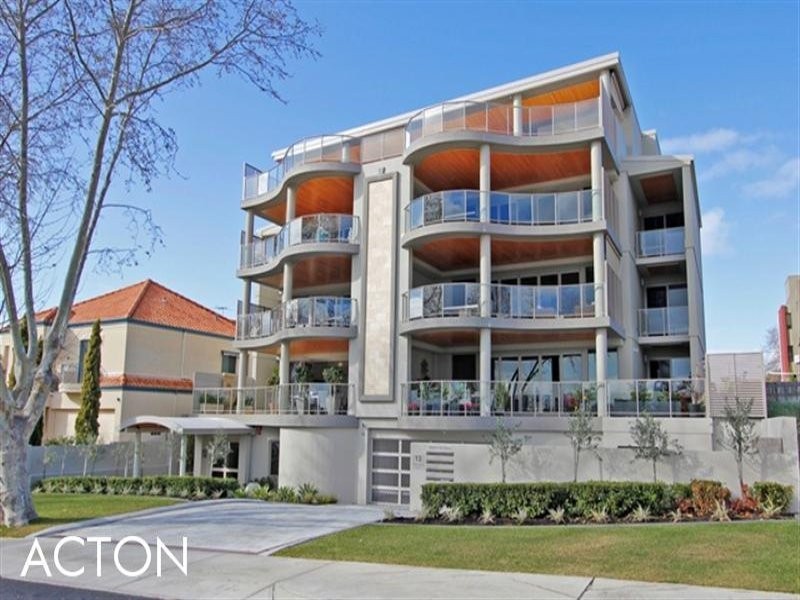 1/13 Tweeddale Road, Applecross WA 6153