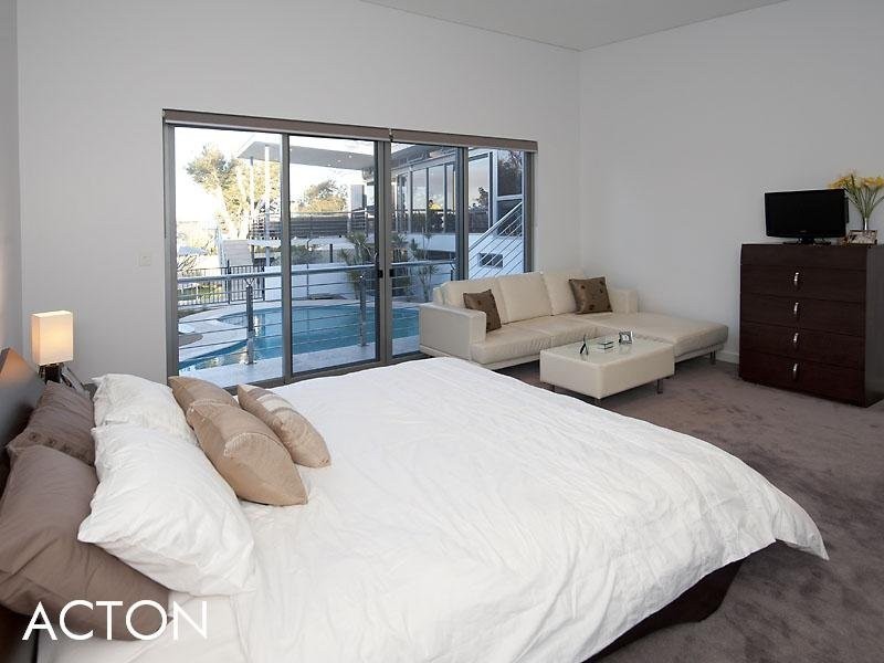 35 Cawston Road, Attadale WA 6156