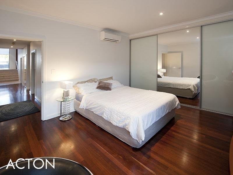 35 Cawston Road, Attadale WA 6156