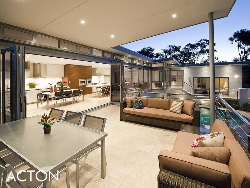 35 Cawston Road, Attadale WA 6156