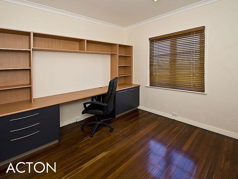 40 Garling Street, Willagee WA 6156