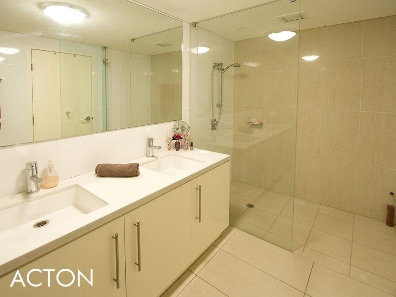 N404/71 Canning Beach Road, Applecross WA 6153