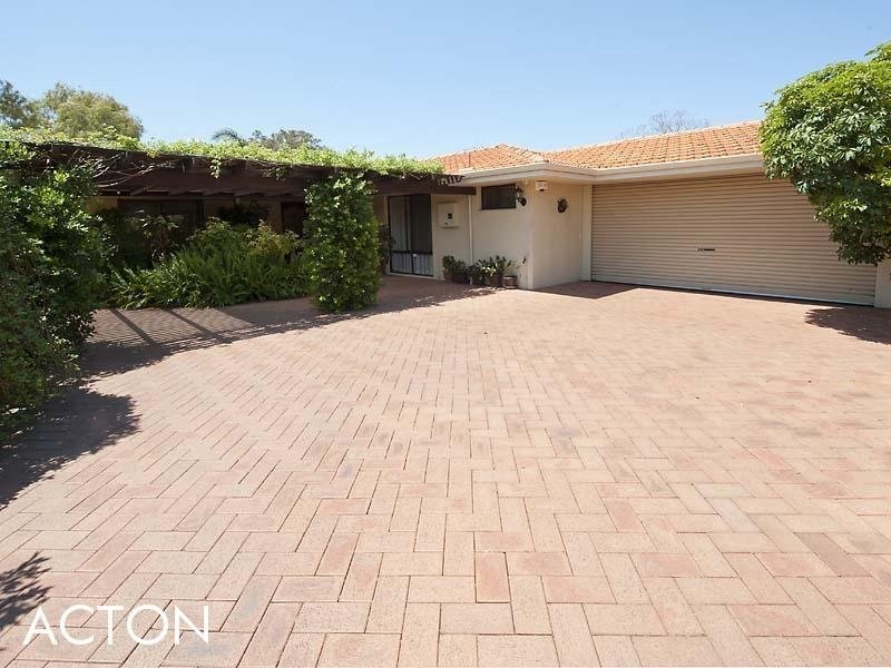 42A Tain Street, Applecross WA 6153