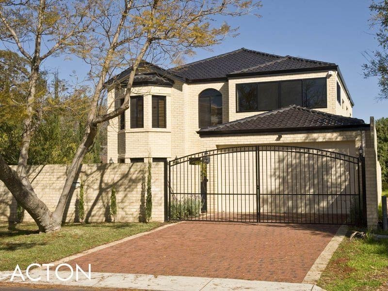 11 Jane Road, Applecross WA 6153