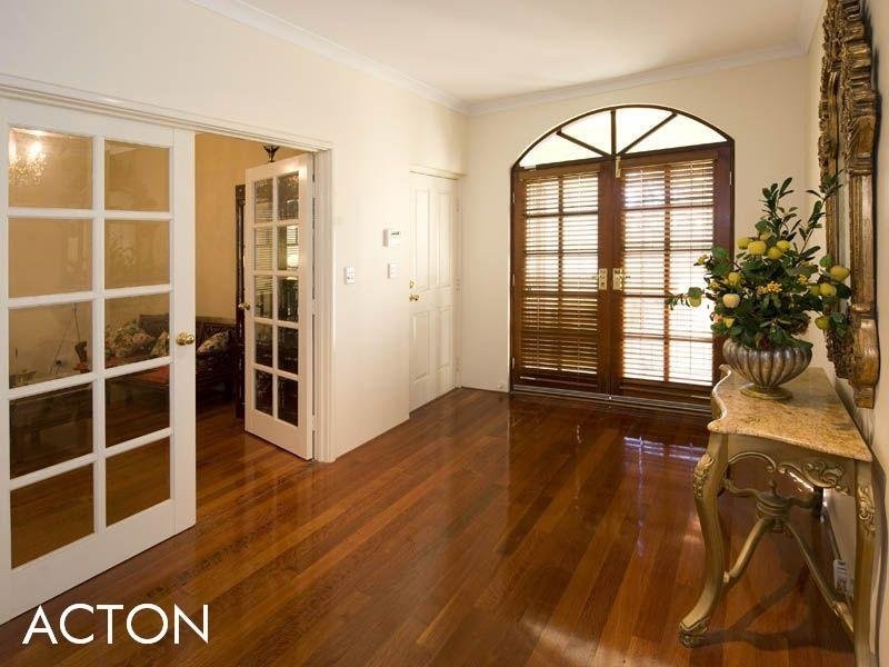 11 Jane Road, Applecross WA 6153