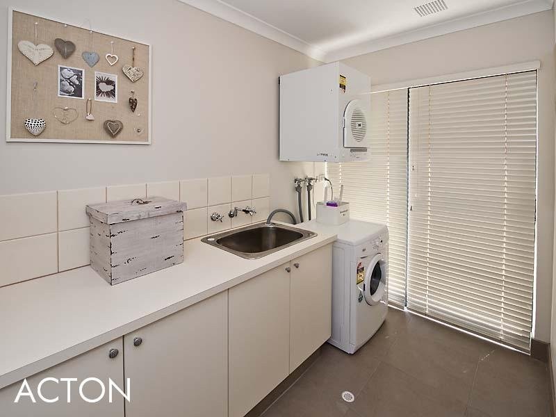 15 Catspaw Avenue, Beeliar WA 6164