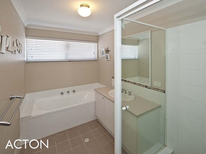 15 Catspaw Avenue, Beeliar WA 6164