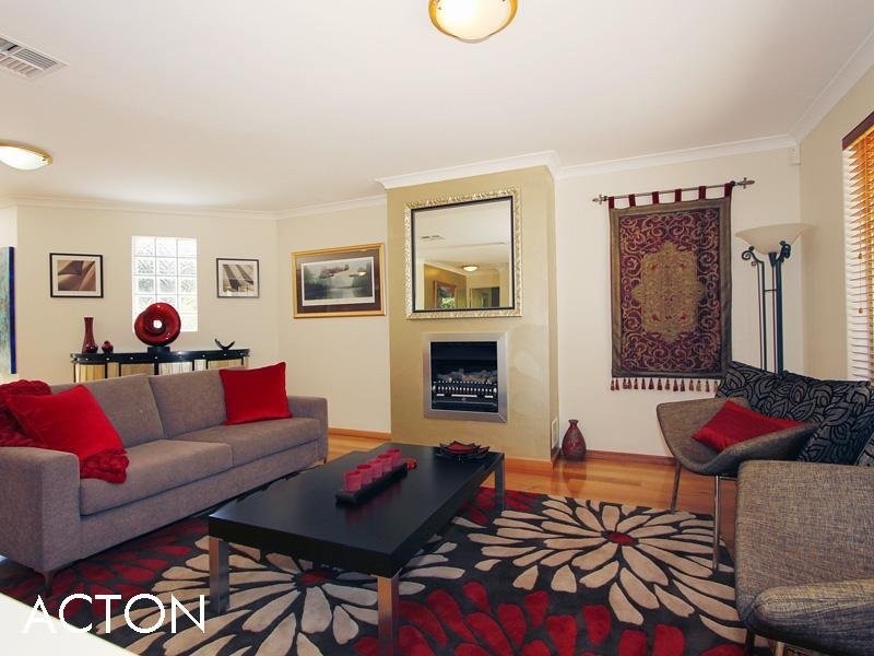 46 Dunvegan Road, Applecross WA 6153