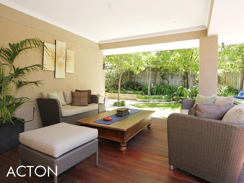 46 Dunvegan Road, Applecross WA 6153