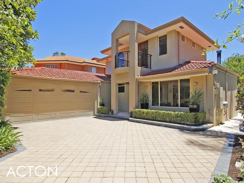 46 Dunvegan Road, Applecross WA 6153