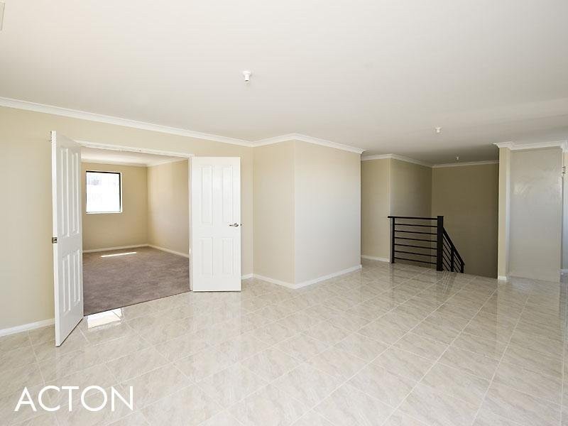 32 Bayview Terrace, Yangebup WA 6164