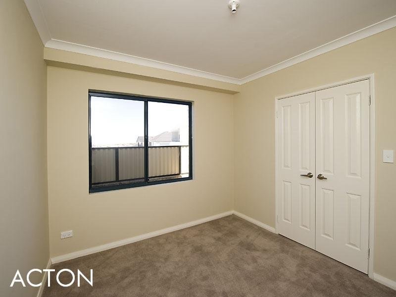 32 Bayview Terrace, Yangebup WA 6164