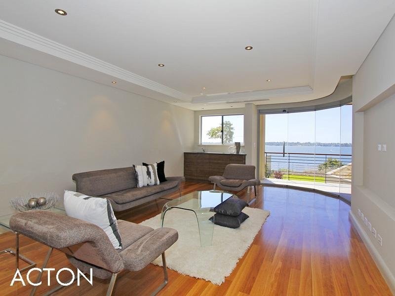 52 Duncraig Road, Applecross WA 6153