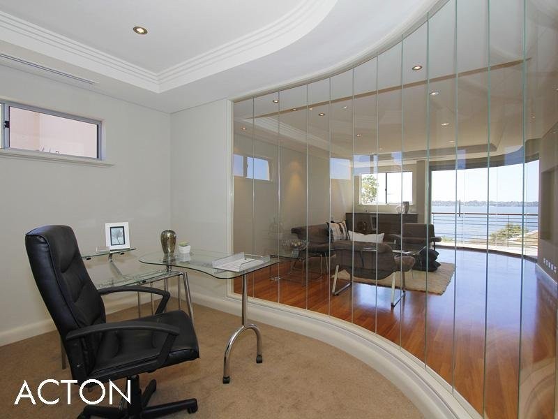 52 Duncraig Road, Applecross WA 6153