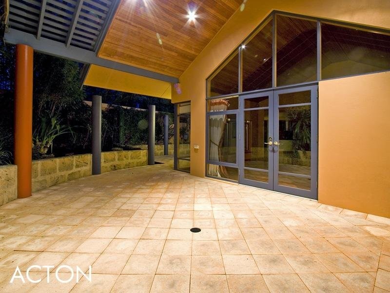 19A Troy Street, Applecross WA 6153