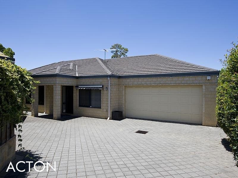 6A Third Avenue, Applecross WA 6153