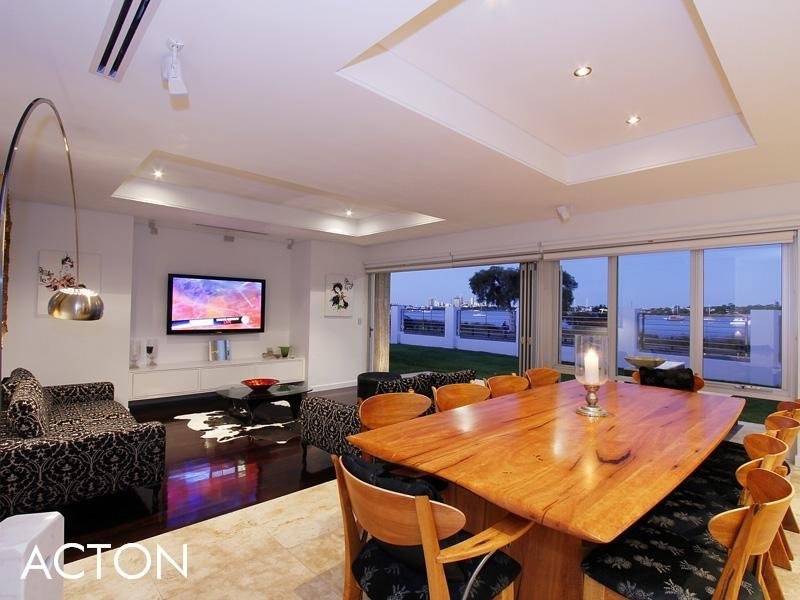 53A Canning Beach Road, Applecross WA 6153