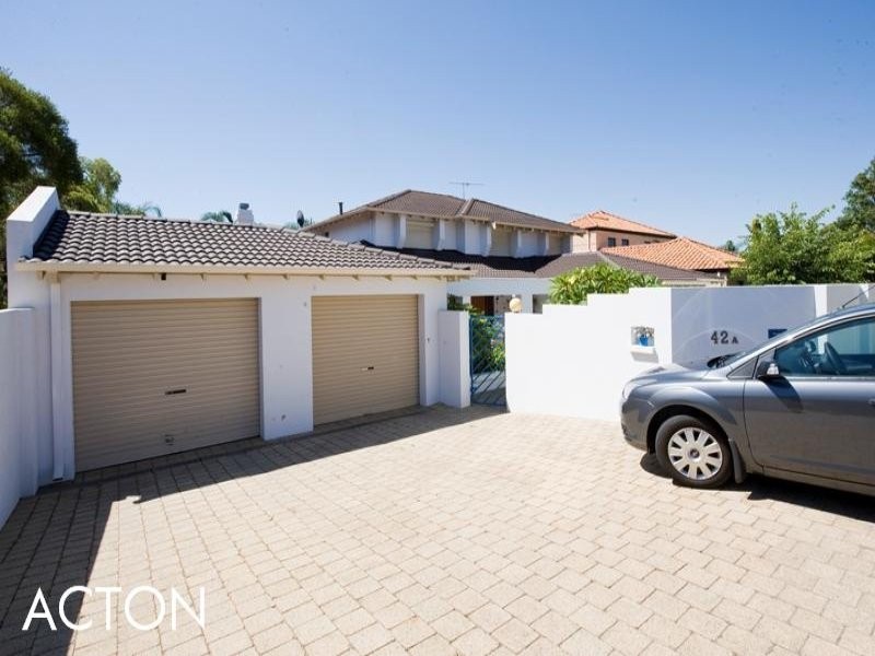 42A Allerton Way, Booragoon WA 6154