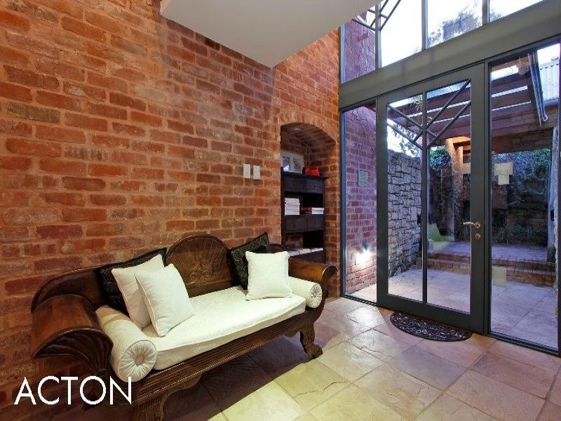 5 Pulo Road, Brentwood WA 6153