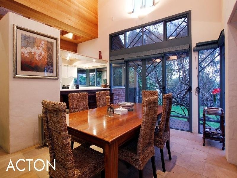 5 Pulo Road, Brentwood WA 6153