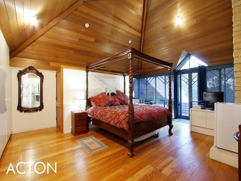 5 Pulo Road, Brentwood WA 6153