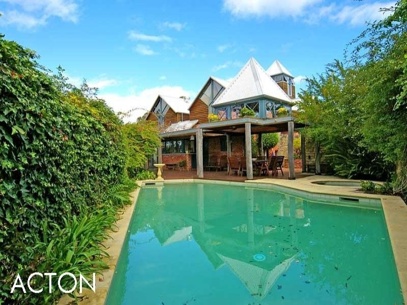 5 Pulo Road, Brentwood WA 6153