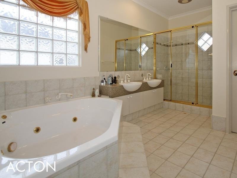 3/76 Matheson Road, Applecross WA 6153