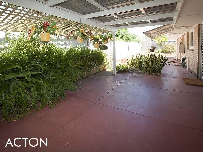 104A Harris Street, Bicton WA 6157