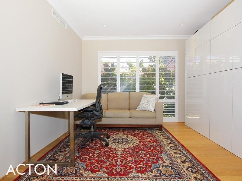 33B Bricknell Road, Attadale WA 6156