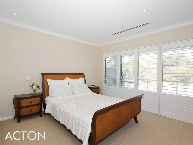 33B Bricknell Road, Attadale WA 6156