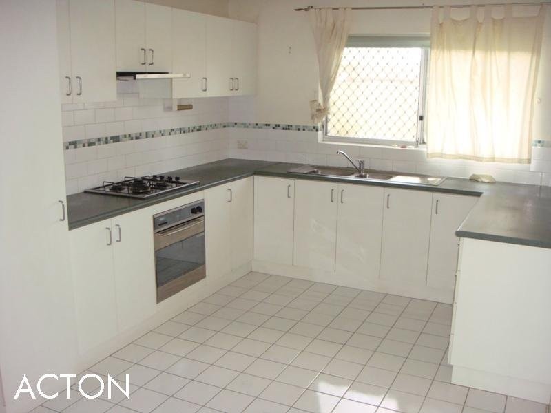 11/24 Melinga Court, Karawara WA 6152