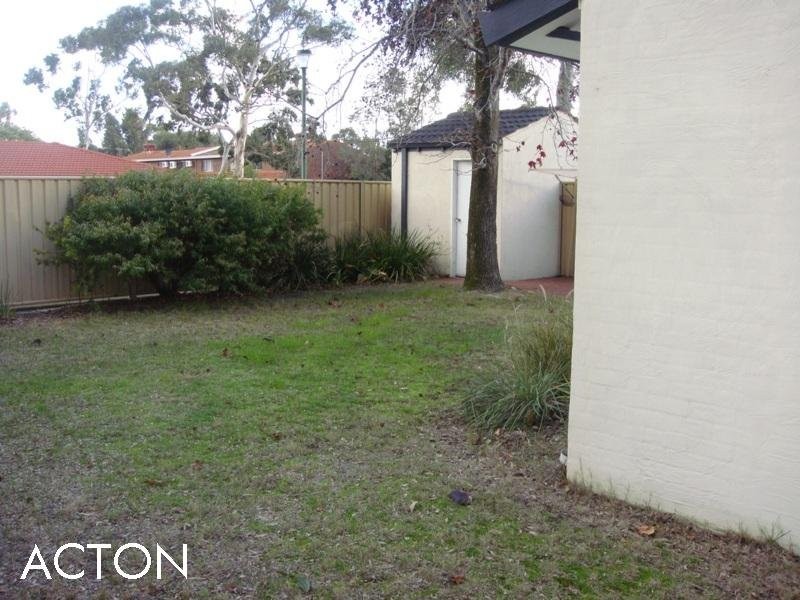 11/24 Melinga Court, Karawara WA 6152