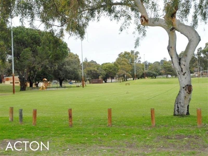 18B Mitchell Street, Ardross WA 6153