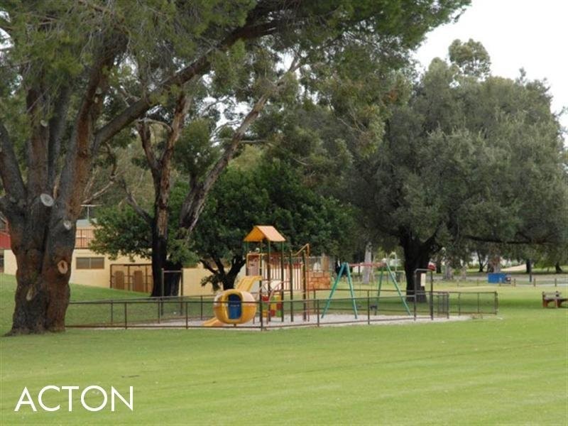 18B Mitchell Street, Ardross WA 6153