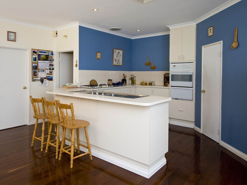5 Bombard Street, Ardross WA 6153