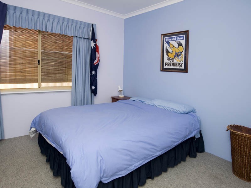 5 Bombard Street, Ardross WA 6153