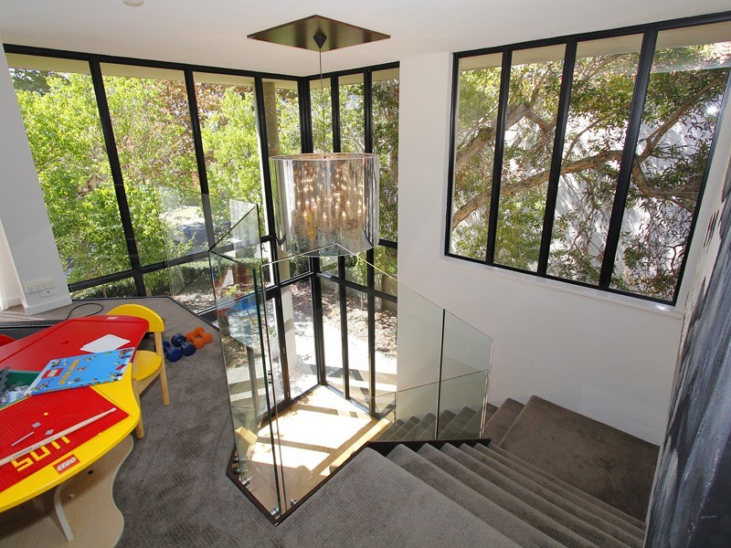 25A Tweeddale Road, Applecross WA 6153