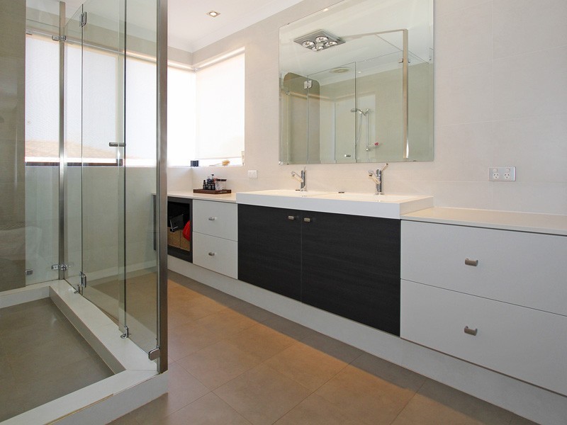 25A Tweeddale Road, Applecross WA 6153