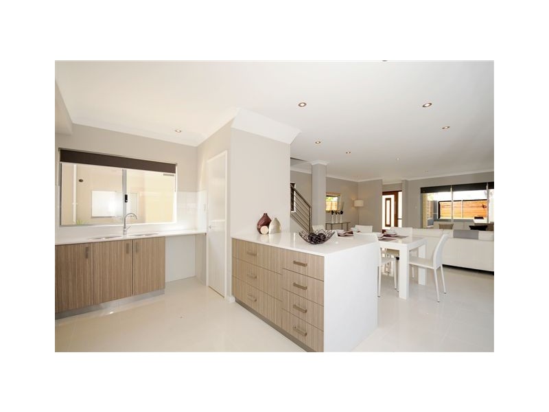 1/39 Murray Road, Bicton WA 6157