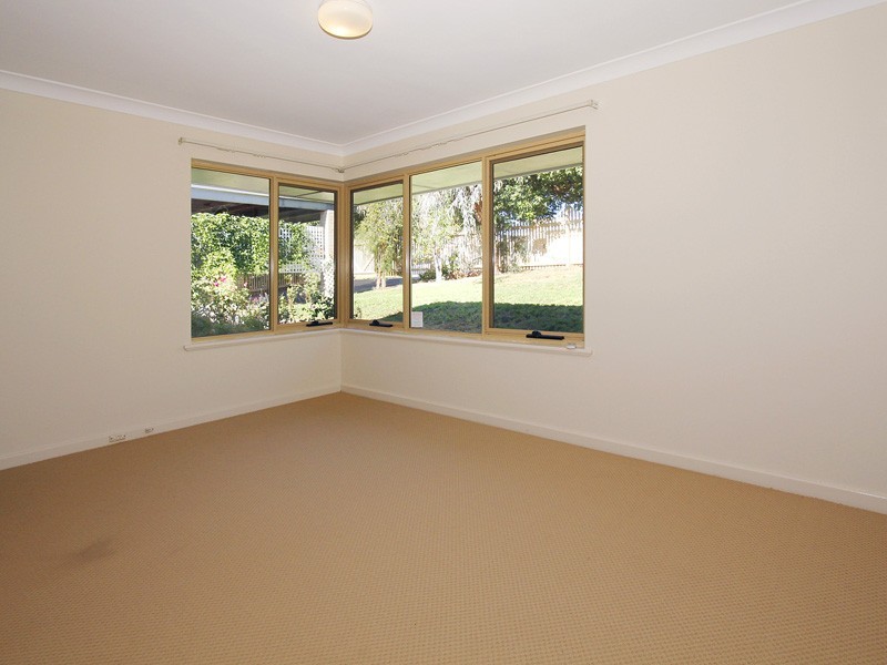 33 Polglass Way, Ardross WA 6153