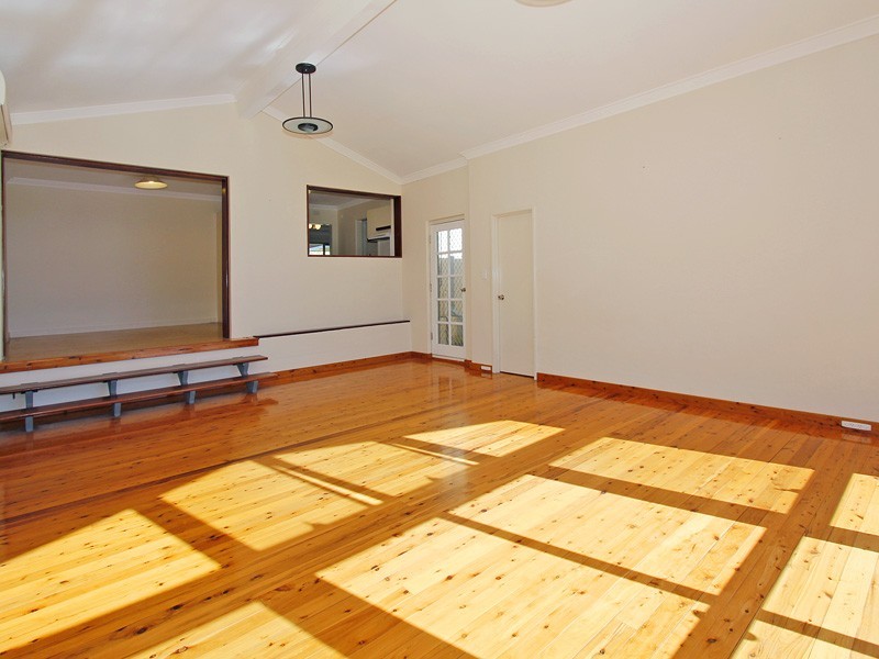 33 Polglass Way, Ardross WA 6153