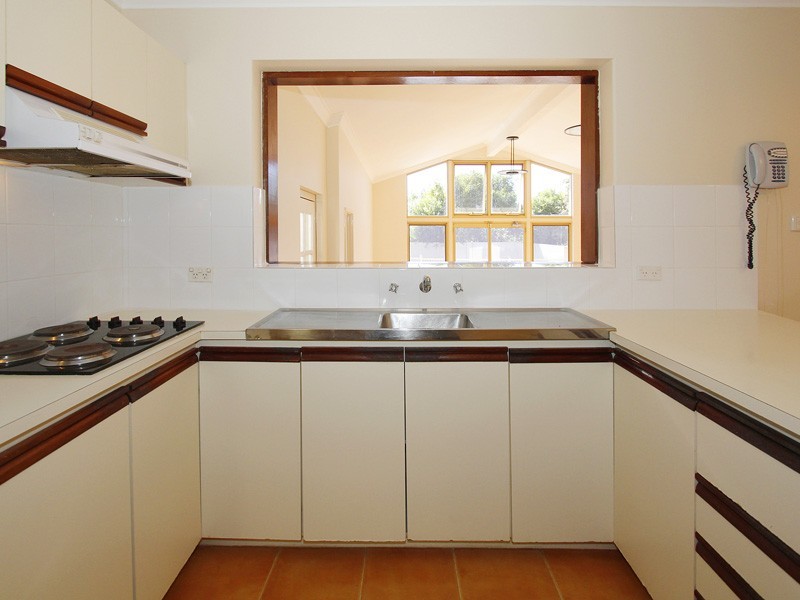 33 Polglass Way, Ardross WA 6153