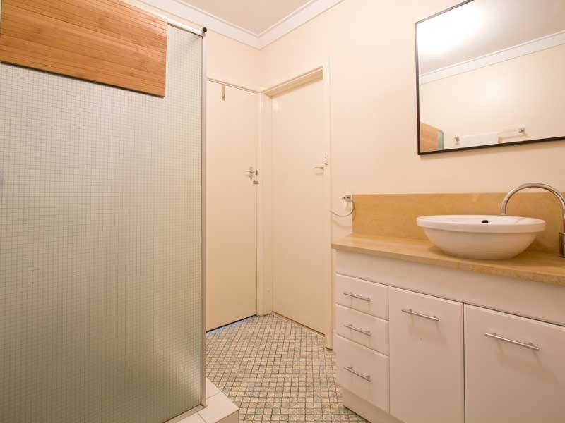 4B Ochiltree Way, Kardinya WA 6163