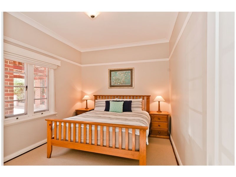 8 The Promenade, Mount Pleasant WA 6153